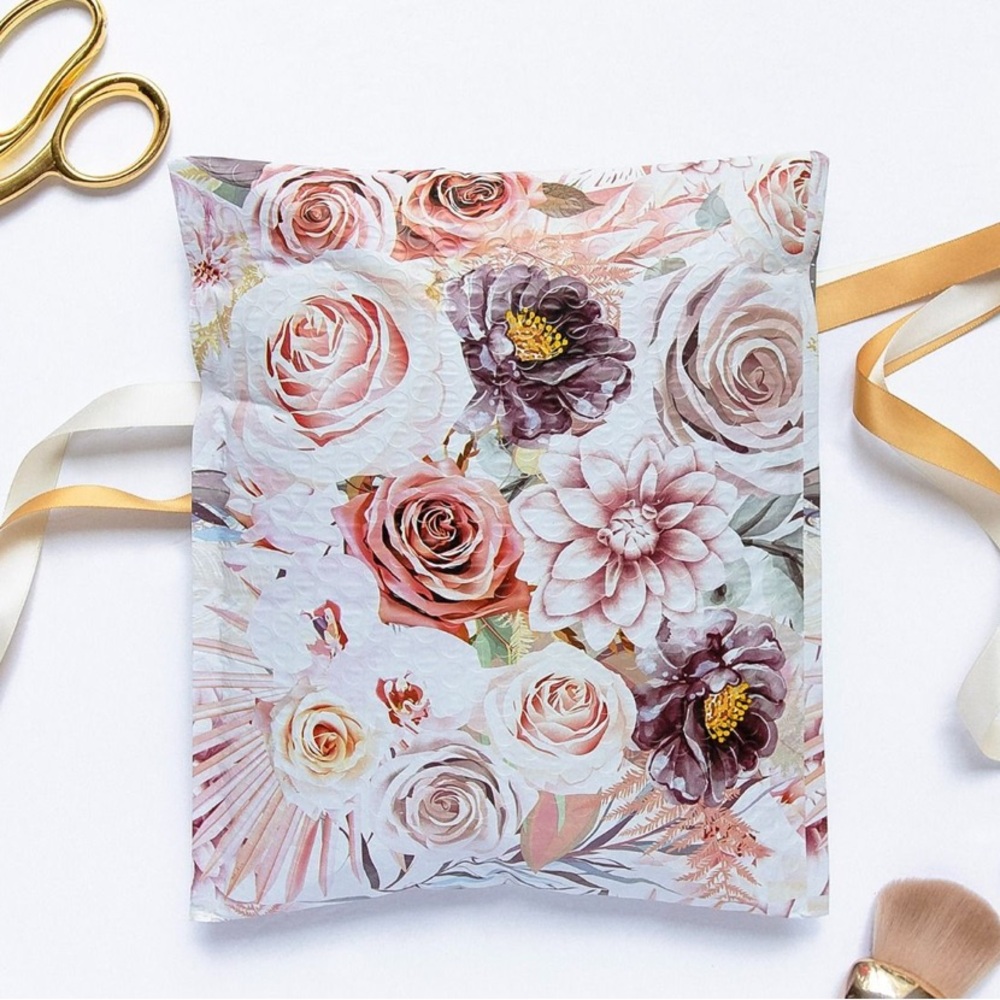 💜10 pack Bubble Envelope 8.5 x 12 inch- Boho Rose Floral
